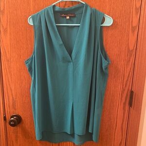 Women's Teal Sleeveless Top
